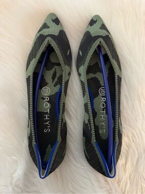 🆕 Rothy's The Point Knit Ballet Flats - Green Camo (retired style) - 8
